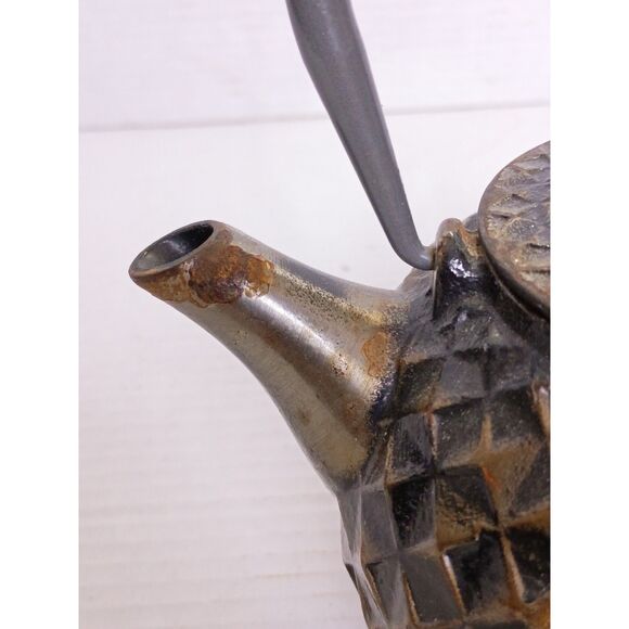 Geometric Pattern Cast Iron Japanese Style Tea or Coffee Pot 5" Tall Pot - Picture 11 of 16